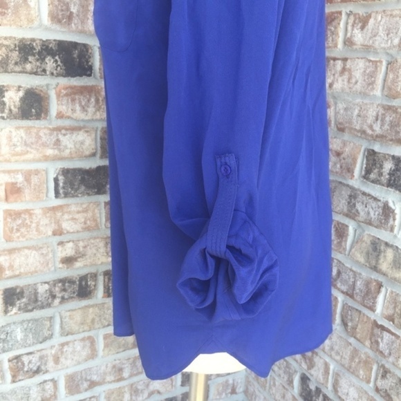 NWT Talbots 100% Silk Long Sleeves Blouse Blue L - Picture 2 of 7